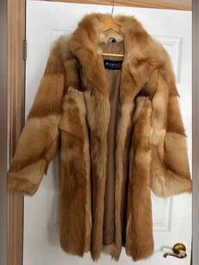 🤎💛 NEW Luxurious Golden Brown Fur Coat